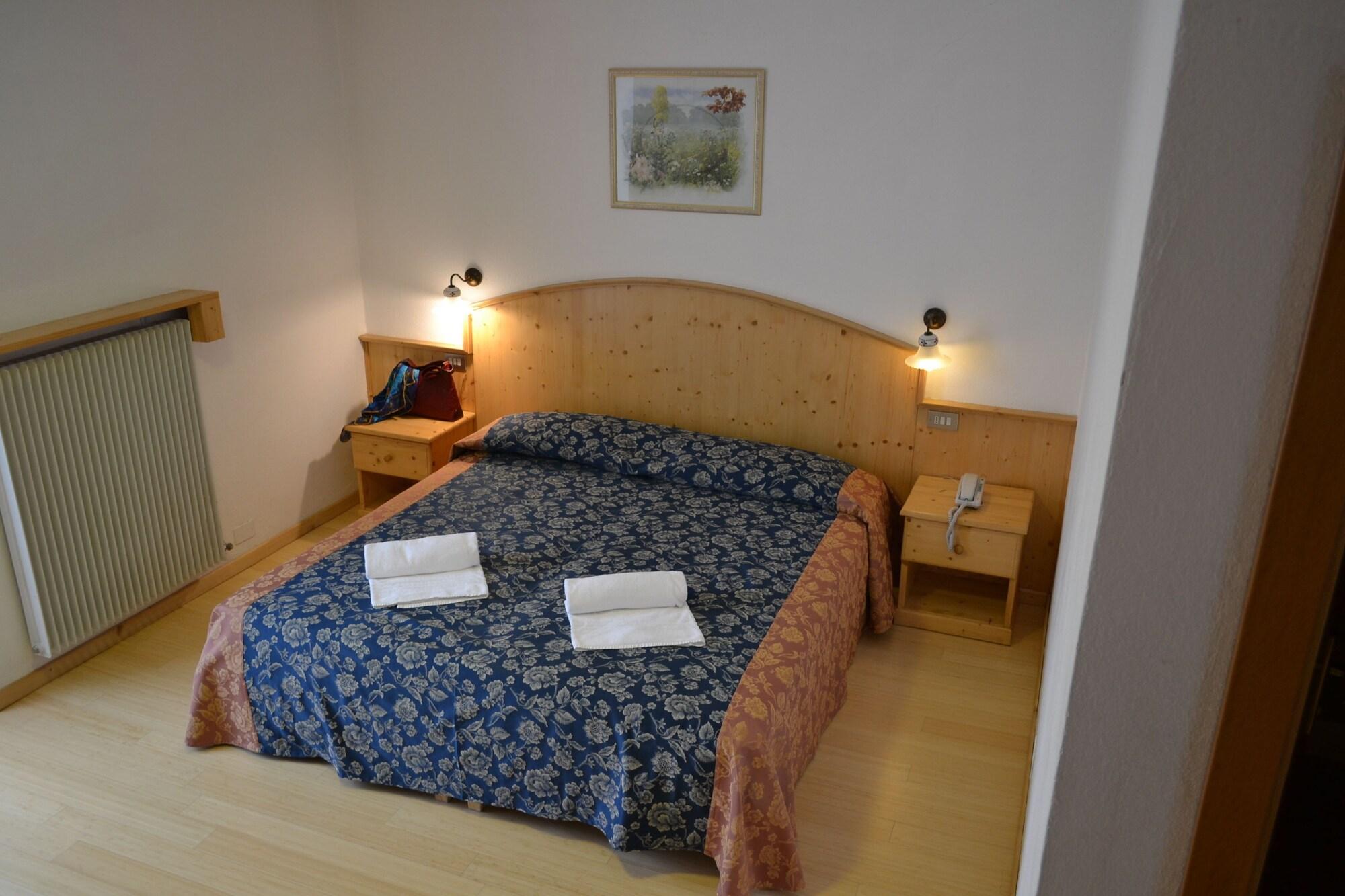 Hotel Corona Carano  Esterno foto