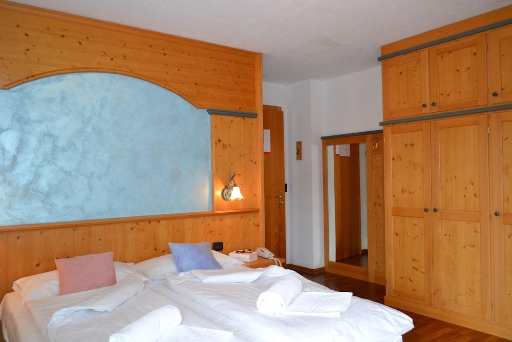 Hotel Corona Carano  Esterno foto