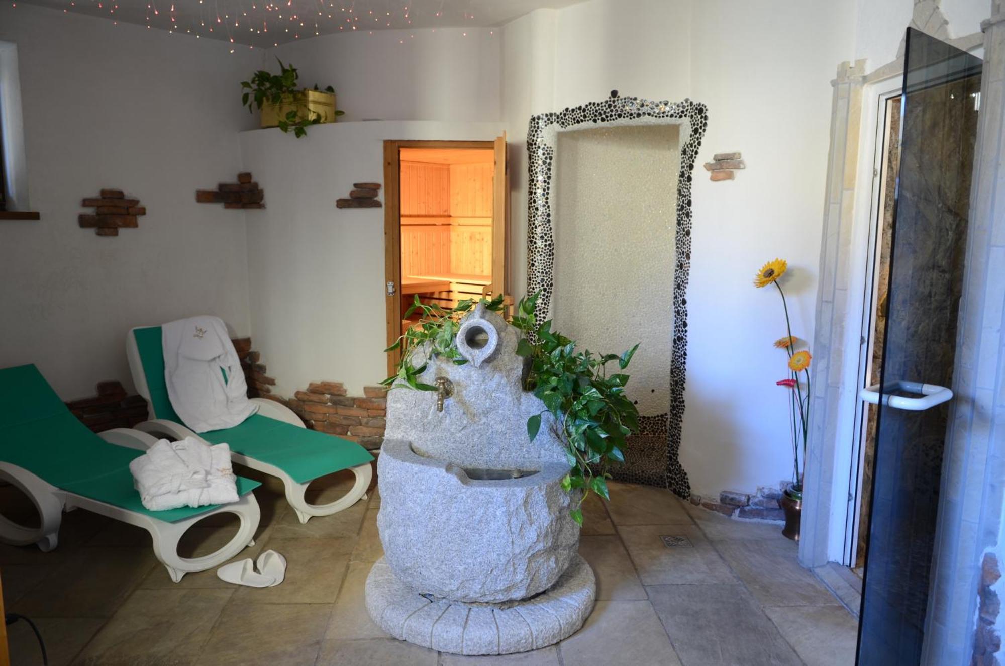 Hotel Corona Carano  Esterno foto