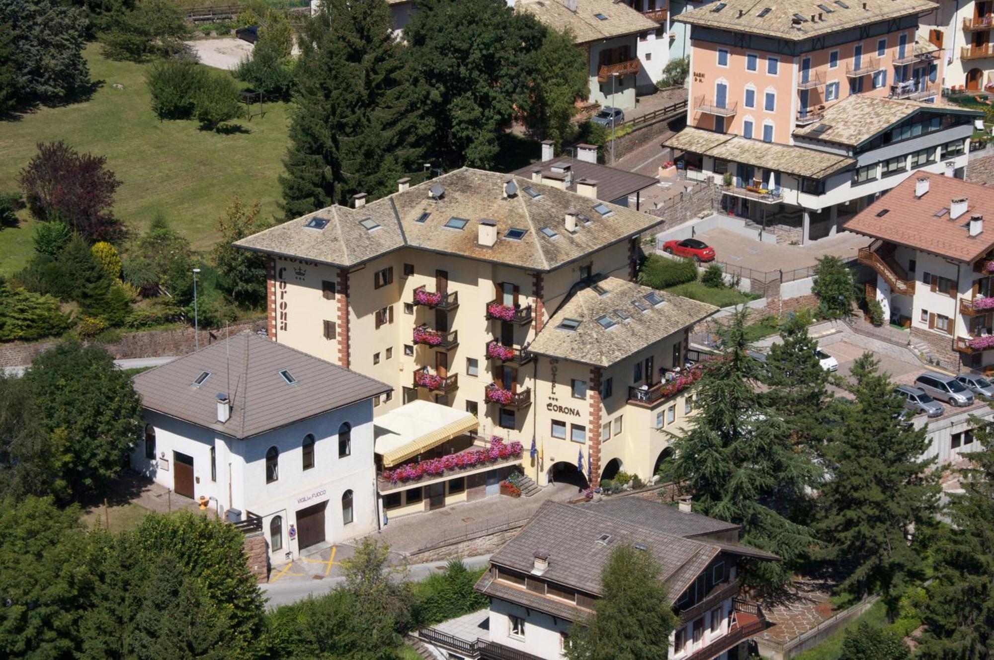 Hotel Corona Carano  Esterno foto