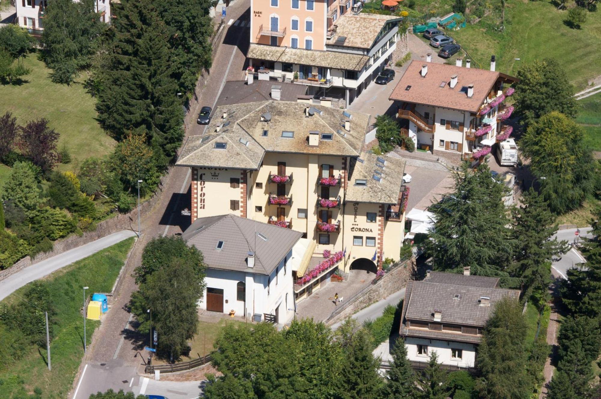 Hotel Corona Carano  Esterno foto