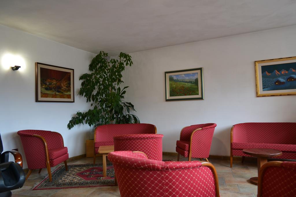 Hotel Corona Carano  Esterno foto